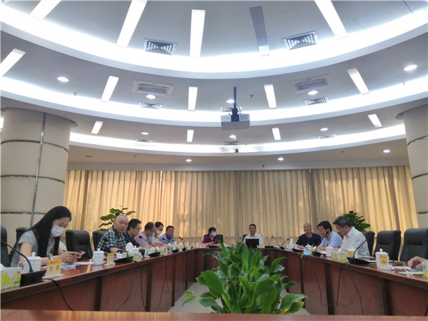 省财政厅巡视员苏凤玲一行来院开展主题党日活动