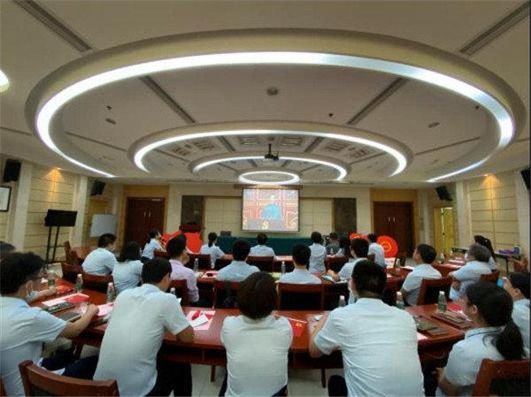 基因中心开展“庆祝中国共产党成立100周年”主题党日活动