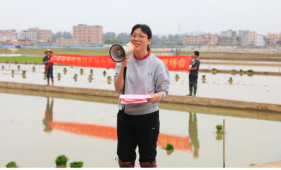 好色TV
水稻研究所所长何秀英 好色TV
水稻研究所所长何秀英