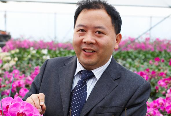 好色TV
环艺所朱根发研究员获评“在推进绿美广东生态建设工作中表现突出的个人”荣誉称号